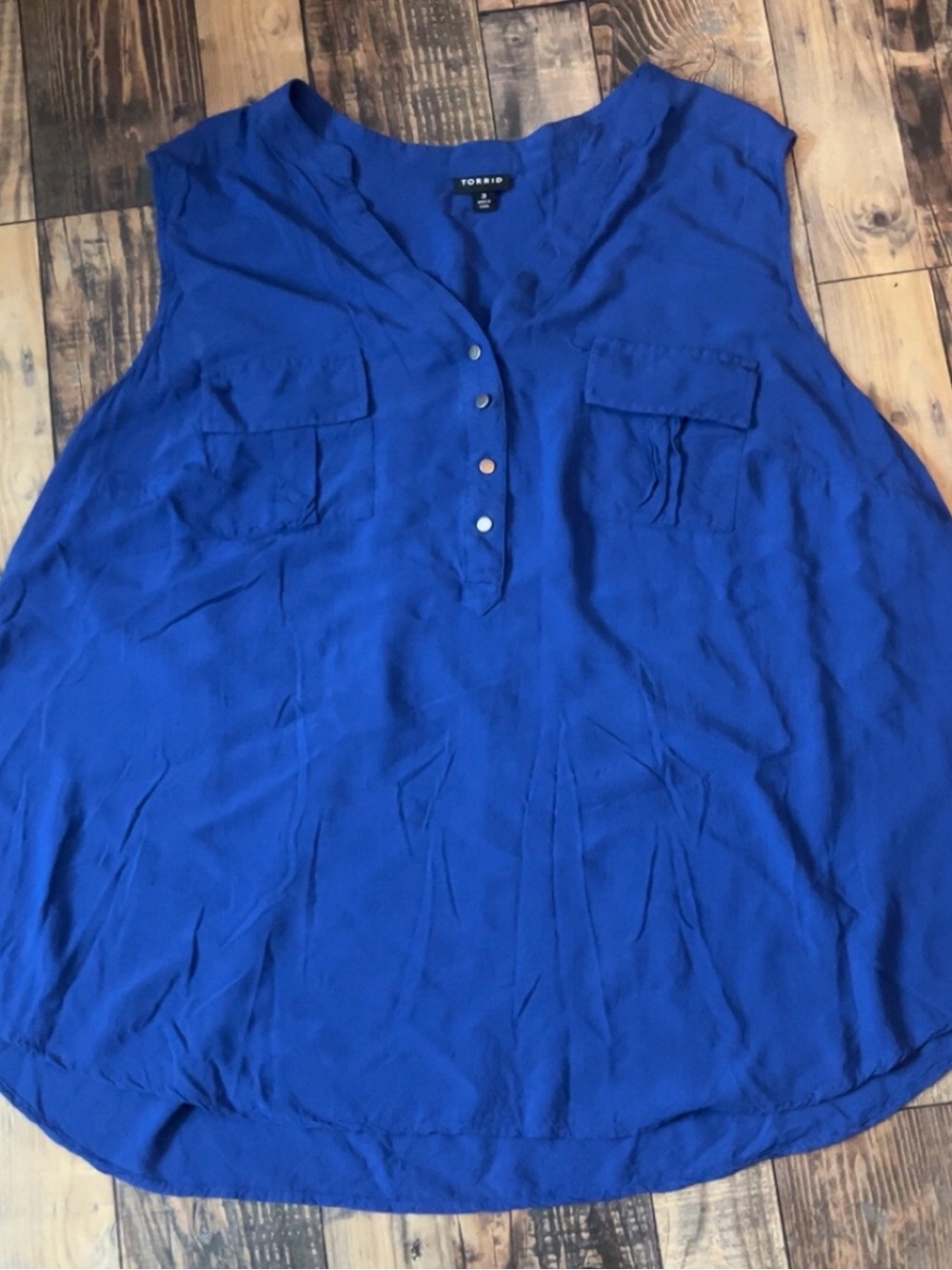 torrid cobalt blue sleeveless henley blouse